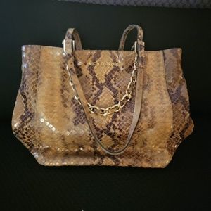 Michael Kors purse